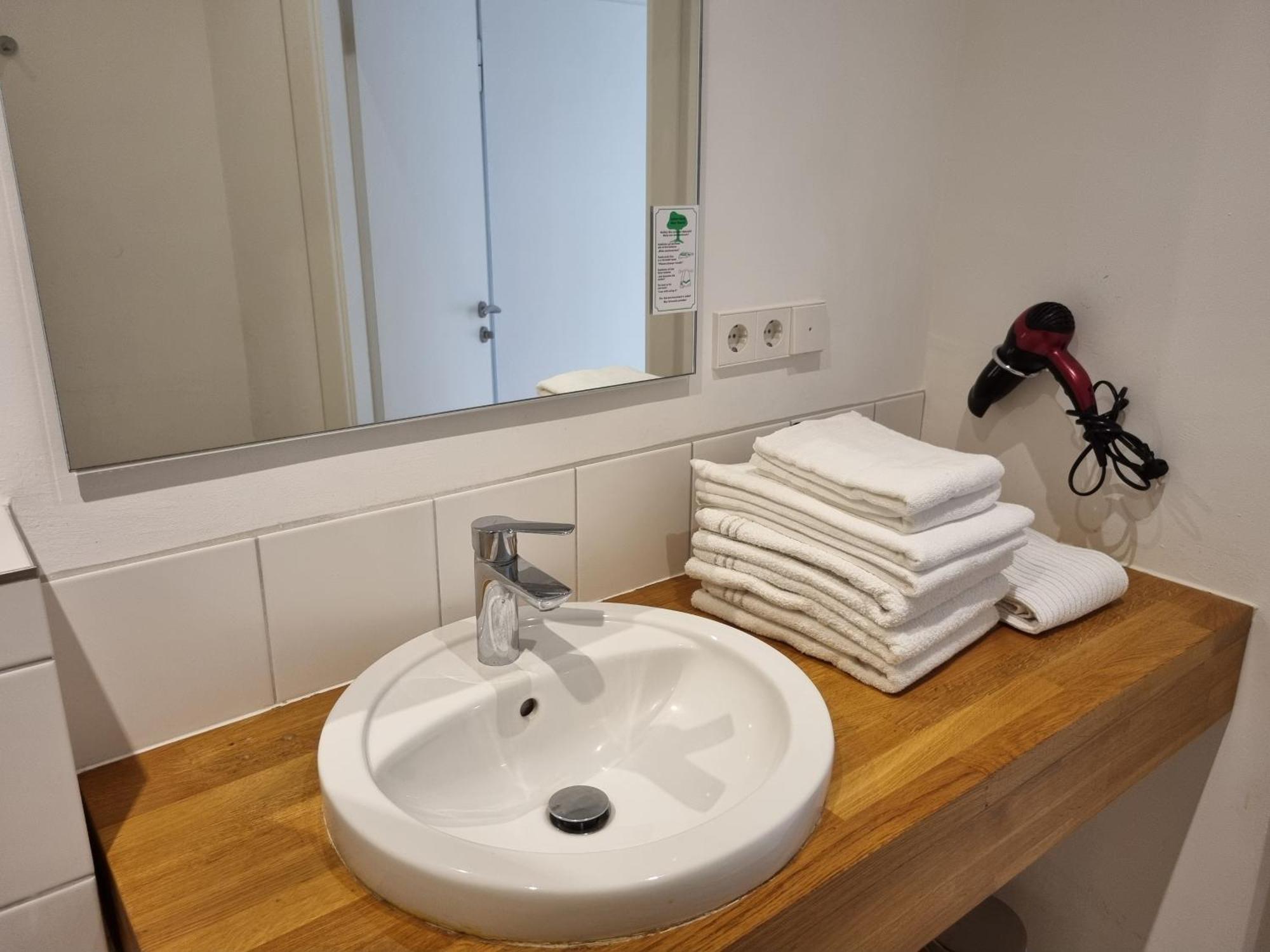 Bms Balance - Natur, Entspannung, King Size Bett, Free Parking, Top Lage, Netflix Wolfsburg Eksteriør bilde